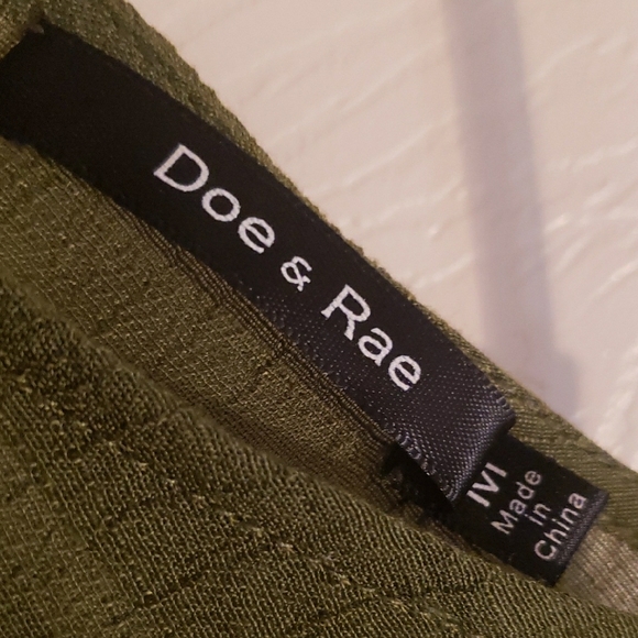 Doe & Rae Olive Ruffle Sleeve Blouse - Picture 4 of 4